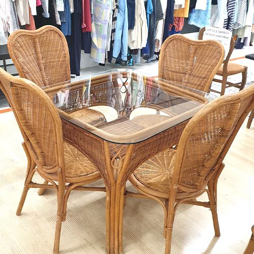 On débarrasse Besançon